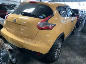 Nissan Juke 1.6 AWD 2018 Yellow
