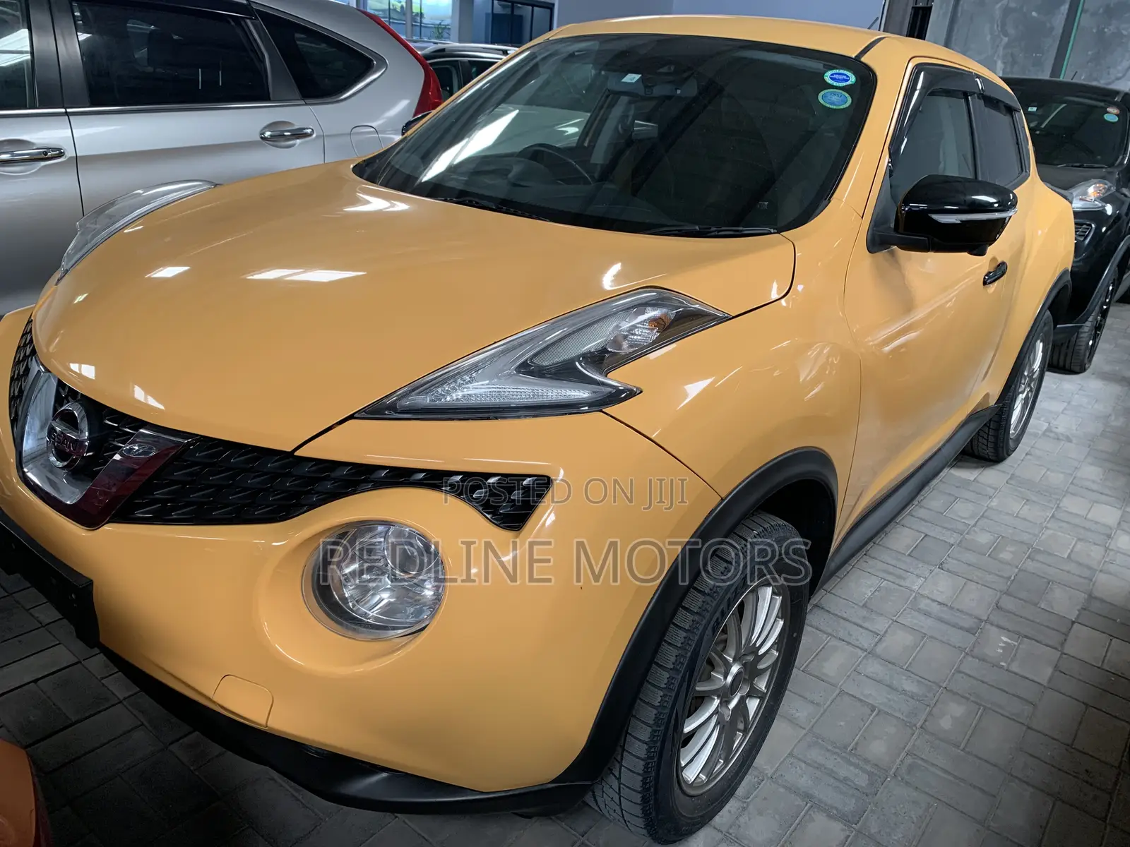 Nissan Juke 1.6 AWD 2018 Yellow