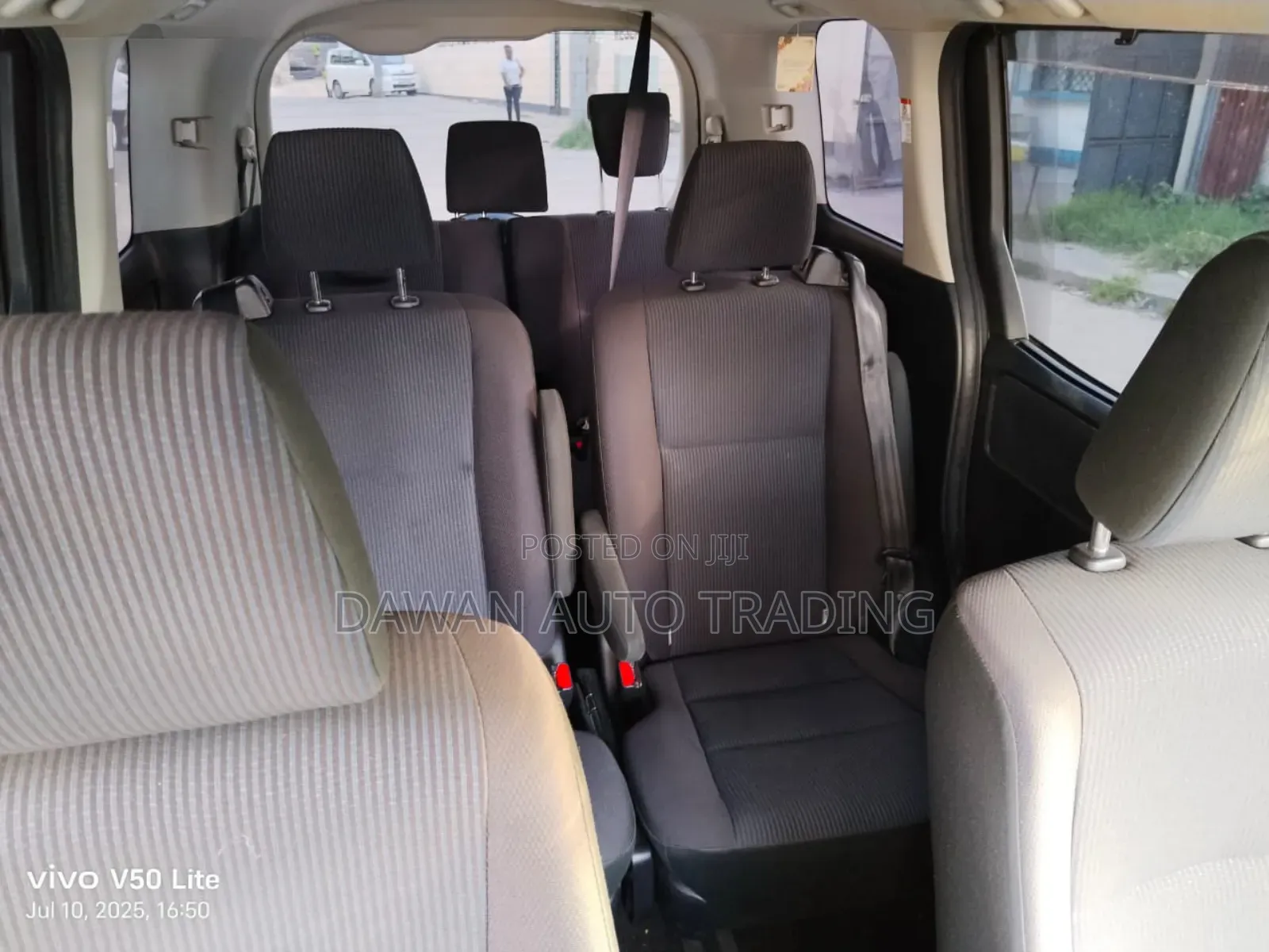 Toyota Noah 2017 Black