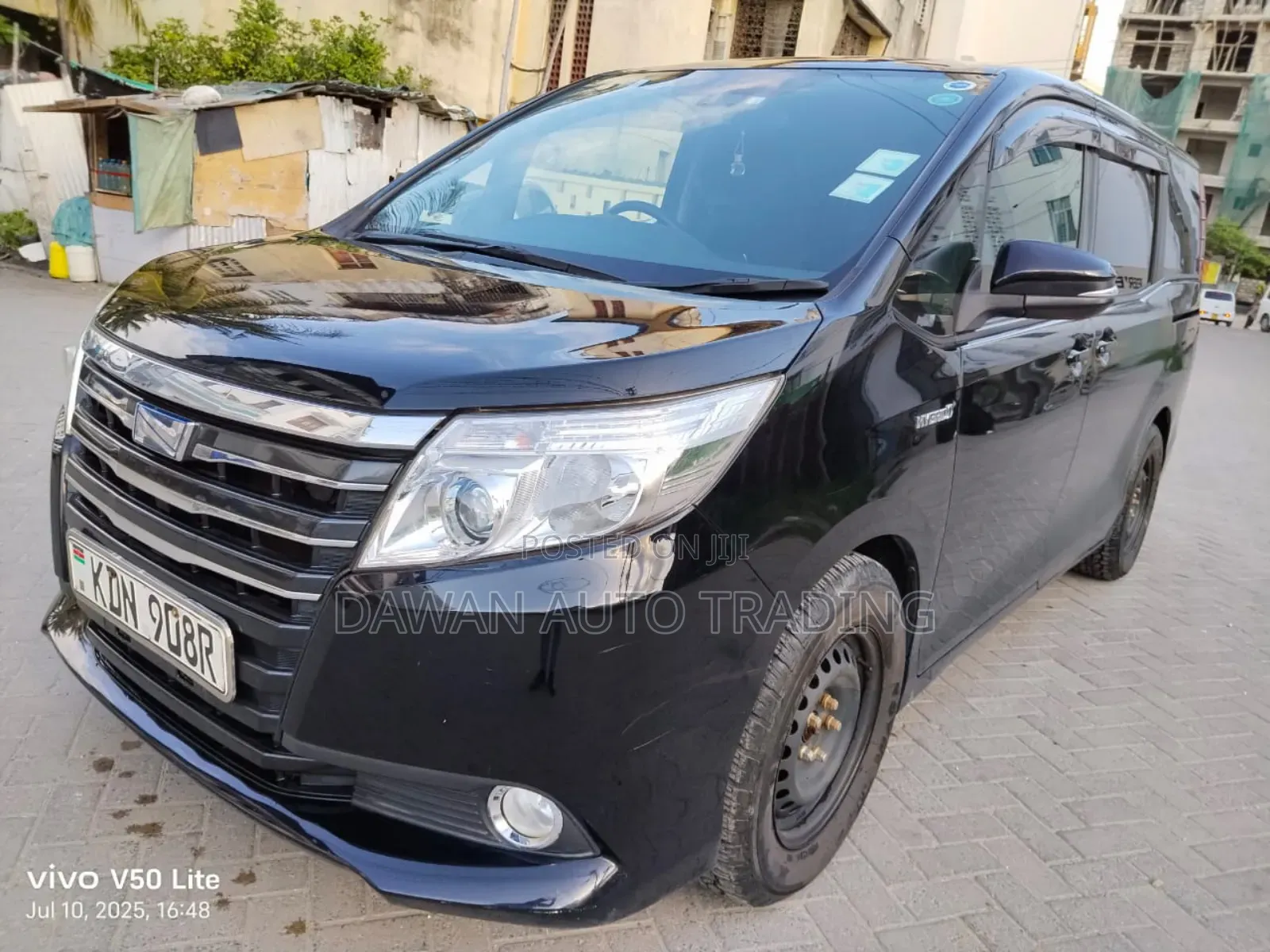 Toyota Noah 2017 Black