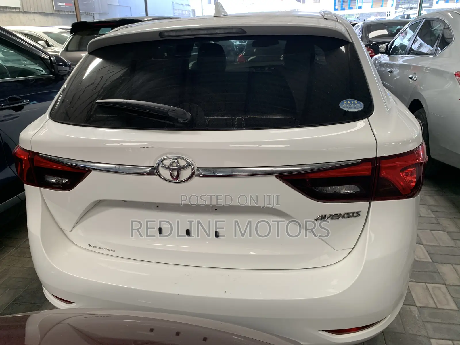 Toyota Avensis 2017 White