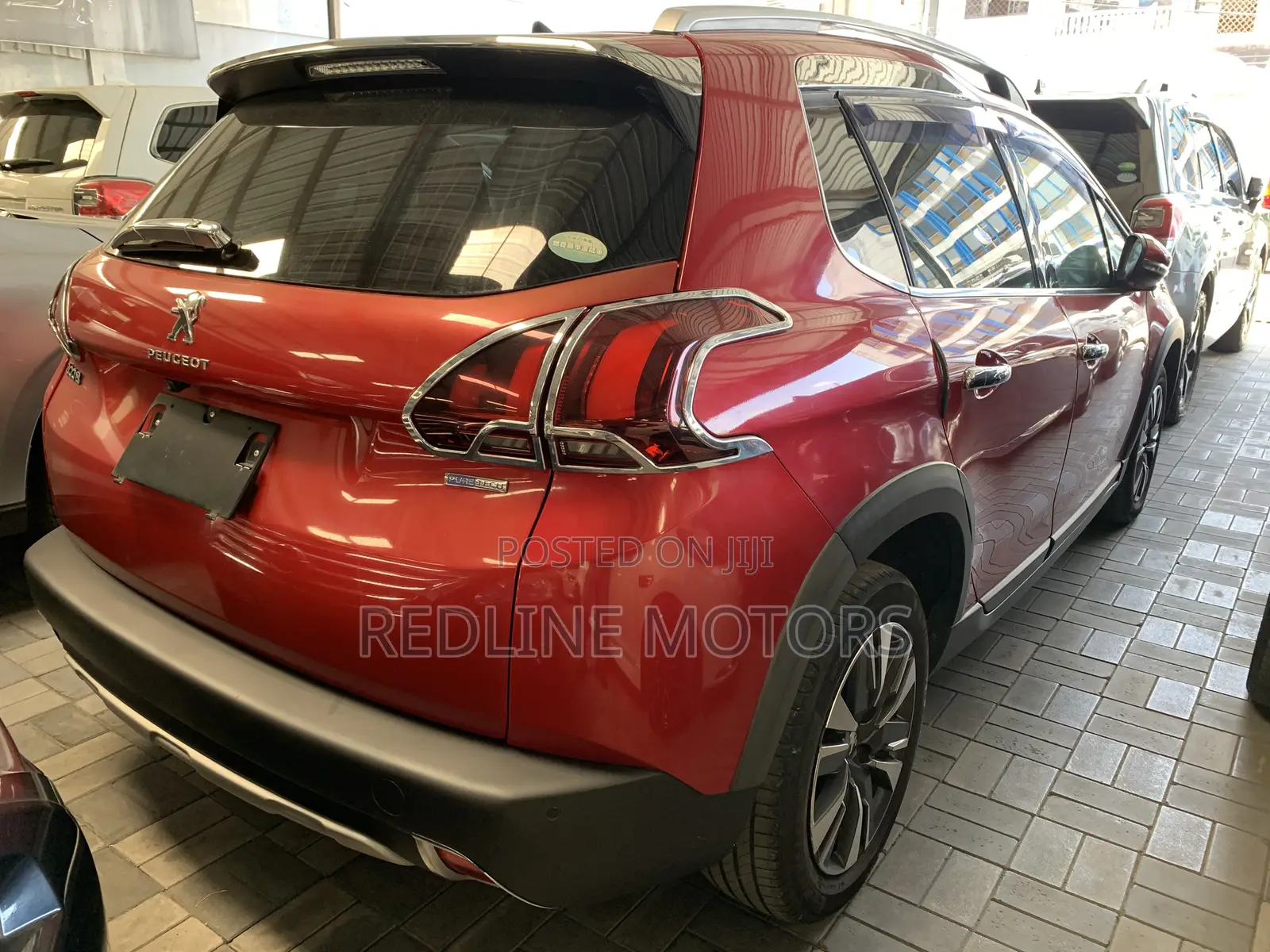 Peugeot 2008 1.6 BlueHD (100 Hp) 2018 Red