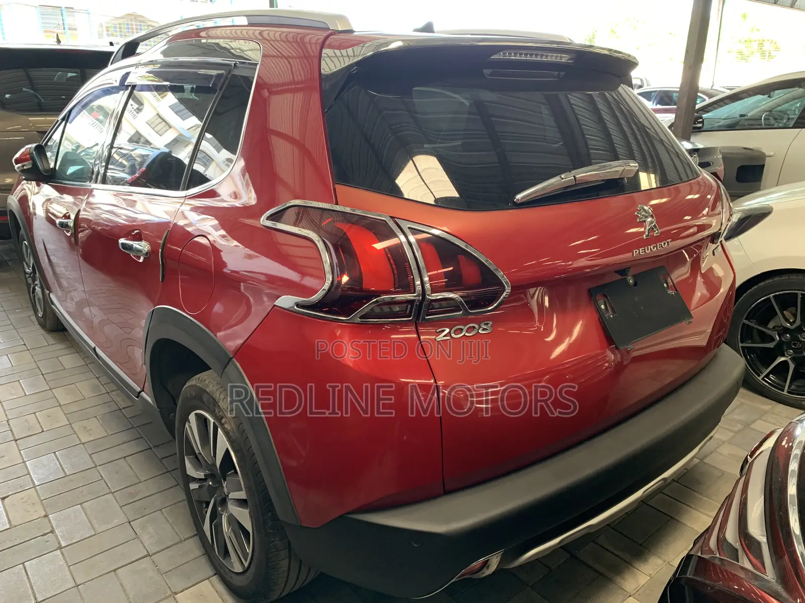 Peugeot 2008 1.6 BlueHD (100 Hp) 2018 Red
