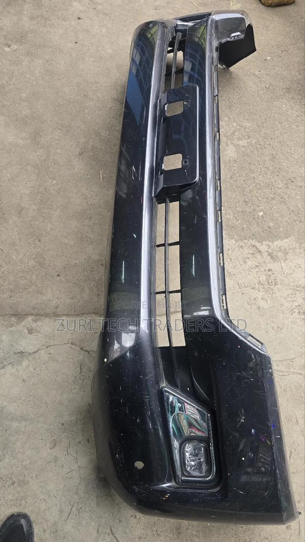 V8 2018 Front Bumper - thumbnail 3