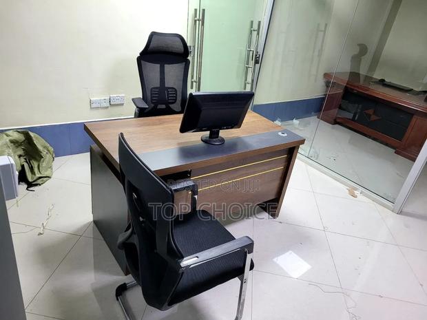 Executive Office Table 1.6m - main view