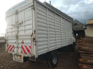 Canter for Hauling Services Available