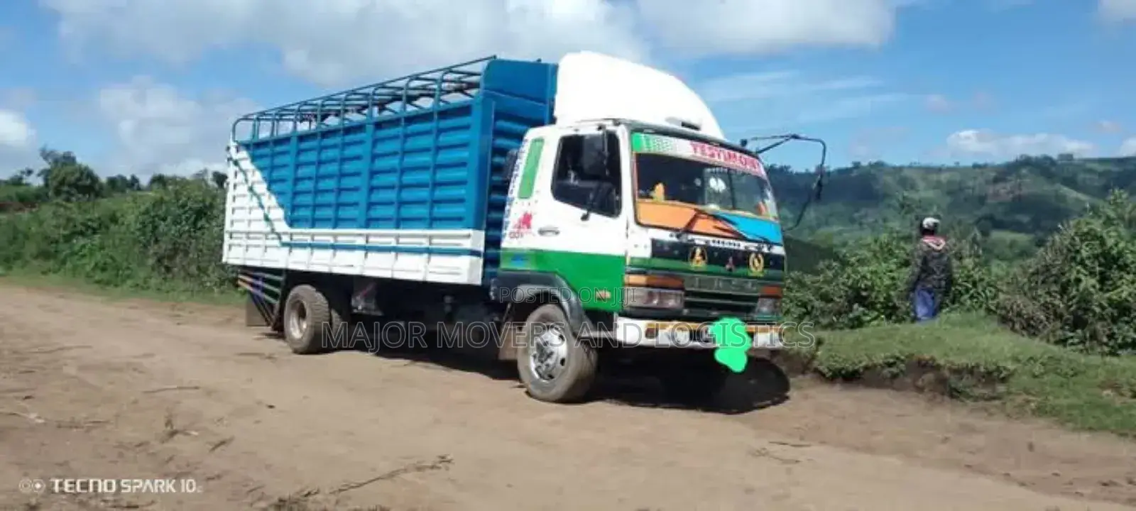 Open Body Trick With Good Hema Available for Transport