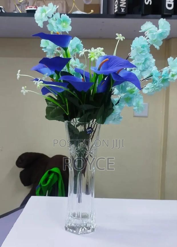 Heavy Duty Glass Flower Vase-30cm - thumbnail 2