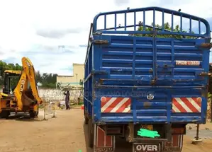 FRR/ Fh/ Fi Trucks for Transport Available