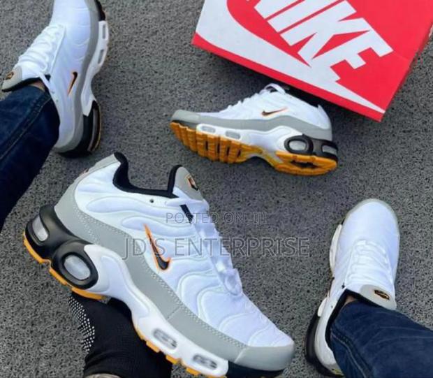 White Airmax Sneakers (Tn) - thumbnail 2