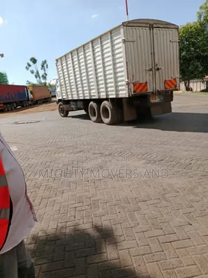 Mguu Kumi for Hauling Goods Accessible