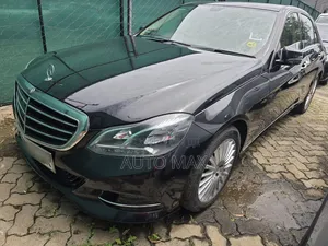 Mercedes-Benz E200 2015 Black