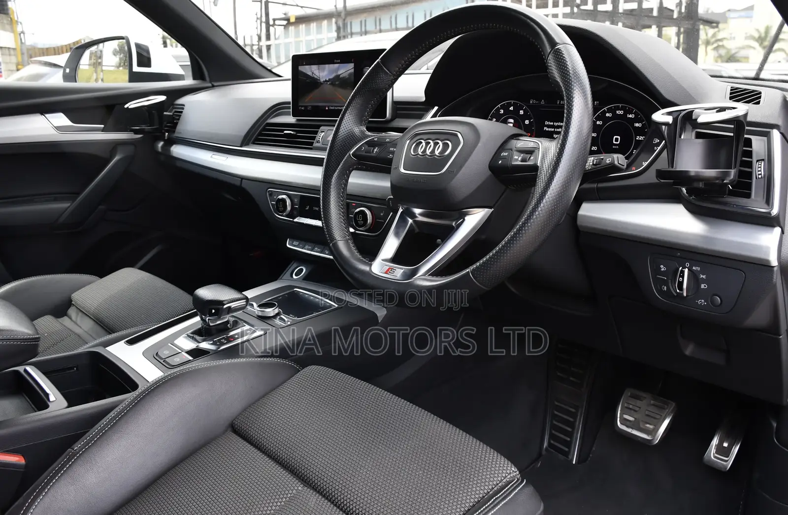 Audi Q5 2.0T Premium AWD quattro 2018 Off white