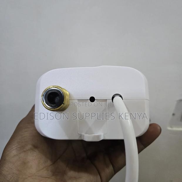 Instant Undersink Water Heater Tap Top Plug for Bathtub Salon Kitchen - thumbnail 6