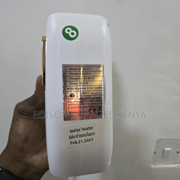 Instant Undersink Water Heater Tap Top Plug for Bathtub Salon Kitchen - thumbnail 8