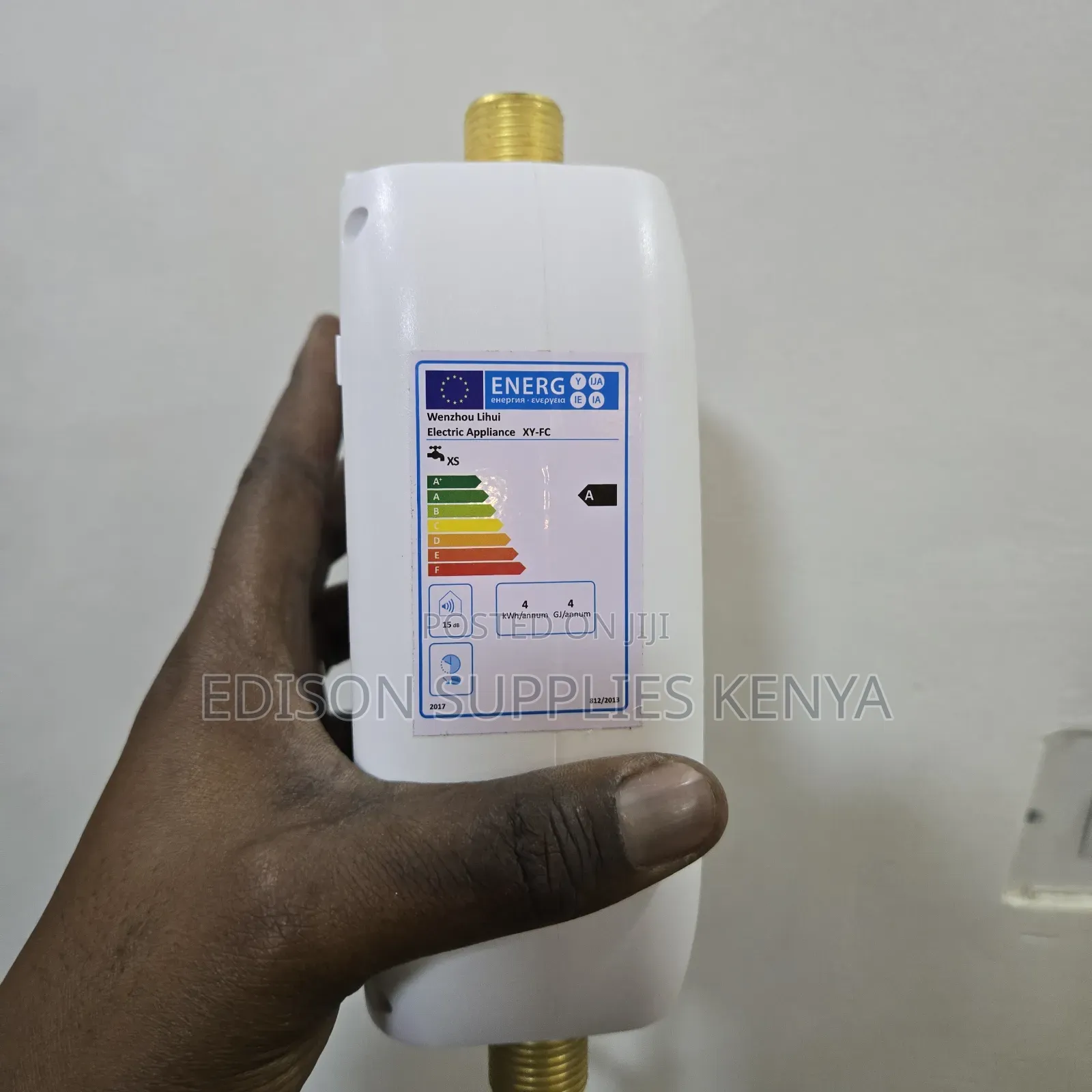 Instant Undersink Water Heater Tap Top Plug for Bathtub Salon Kitchen