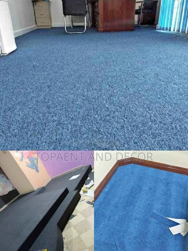 Noise Absorbing Full Room Wall to Wall Carpet