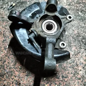 Front Hub Sienta