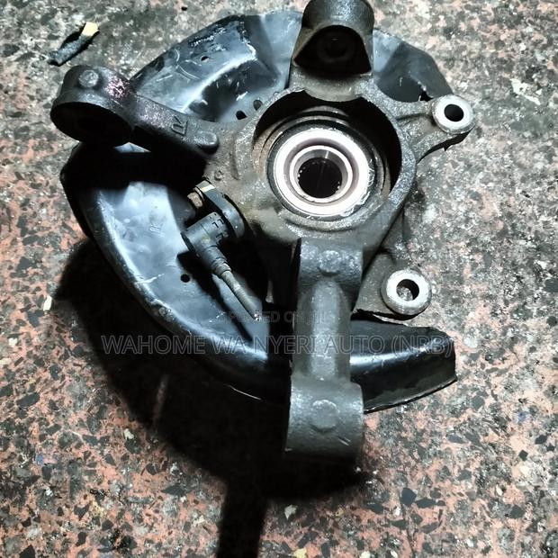 Front Hub Sienta
