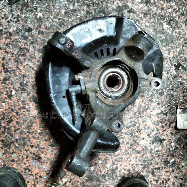 Front Hub Sienta - thumbnail 4