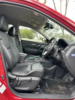 Nissan X-Trail 2.0 Hybrid AWD 2018 Red