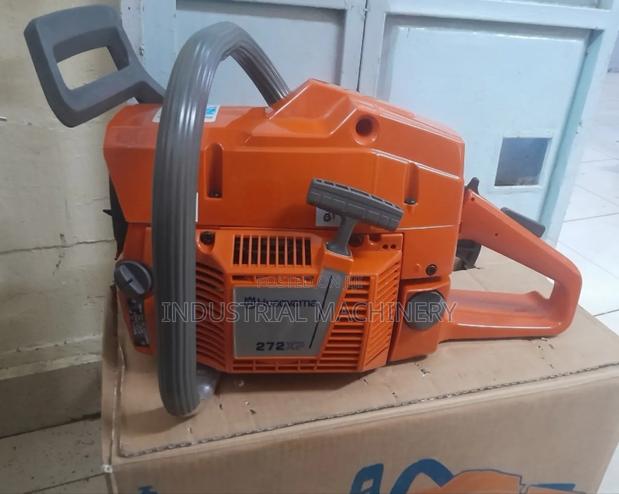 Husqvarna Powersaw 272 ( Commercial)