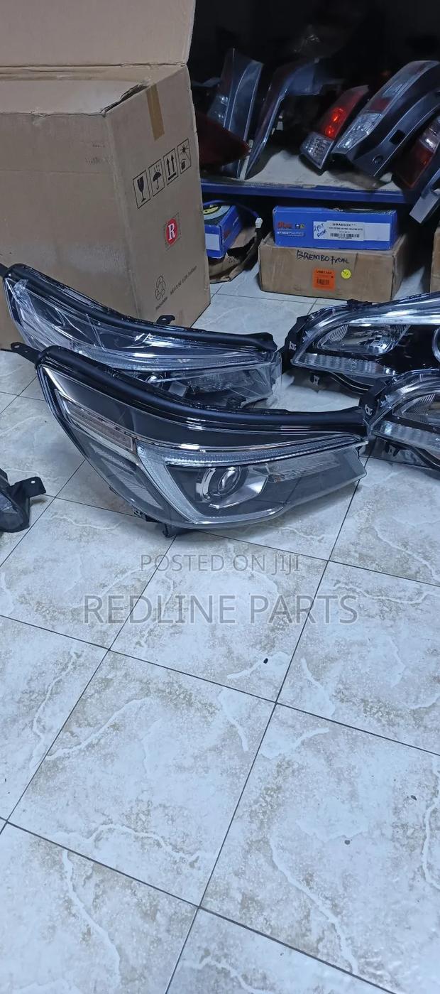 Subaru Forester Sk9/Ske/Sk7 Headlights