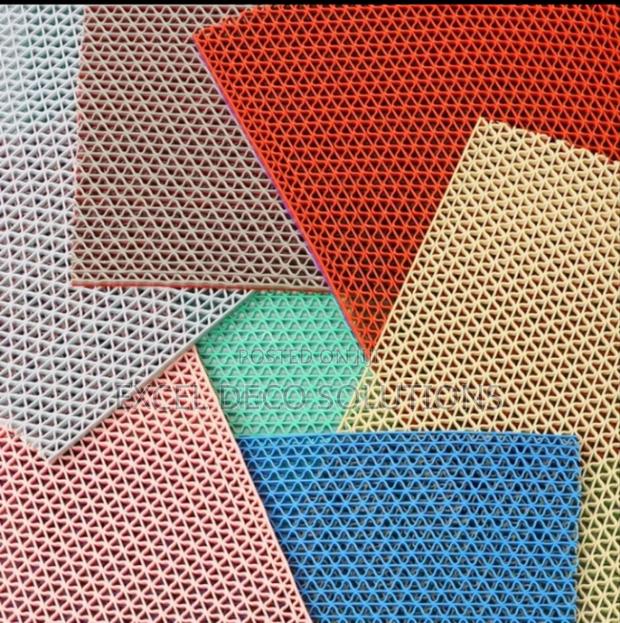 Anti-Slip PVC Mat for Gyms Workouts – Train Without Slips