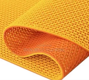 Lightweight Anti-Slip PVC Mat – Easy to Move Wash 