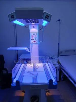 Radiant Warmer With Phototherapy/ Infant Warmer