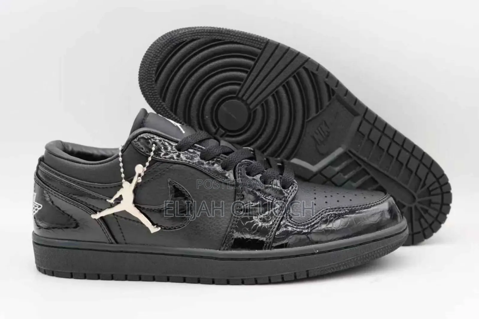 Air Jordan 1 Low "Shinny"All Black