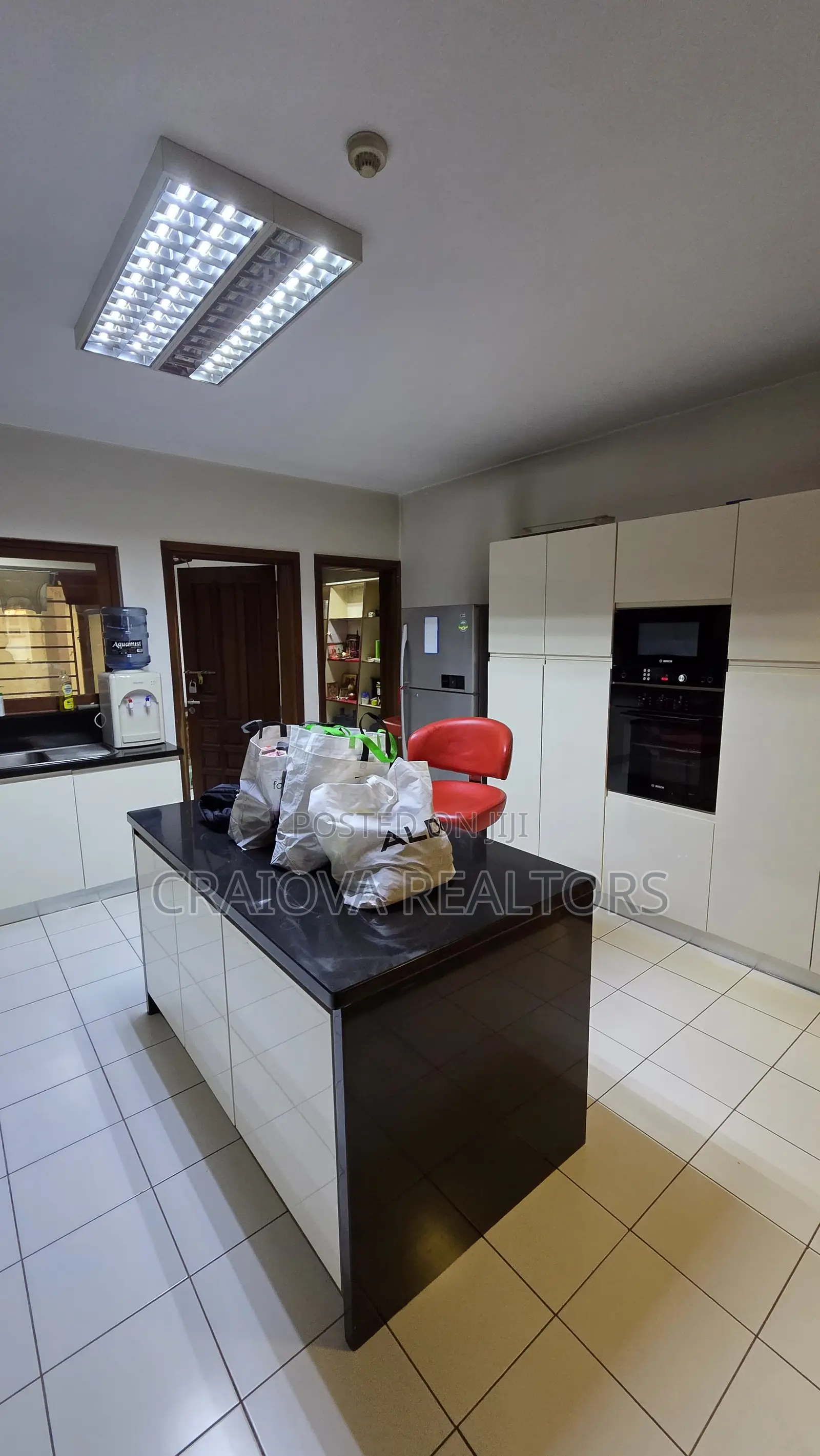 Furnished 3bdrm Apartment in Parklands/Highridge for rent