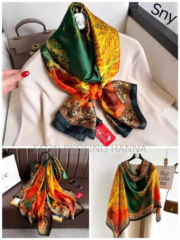 The Prettiest Scarf - thumbnail 3