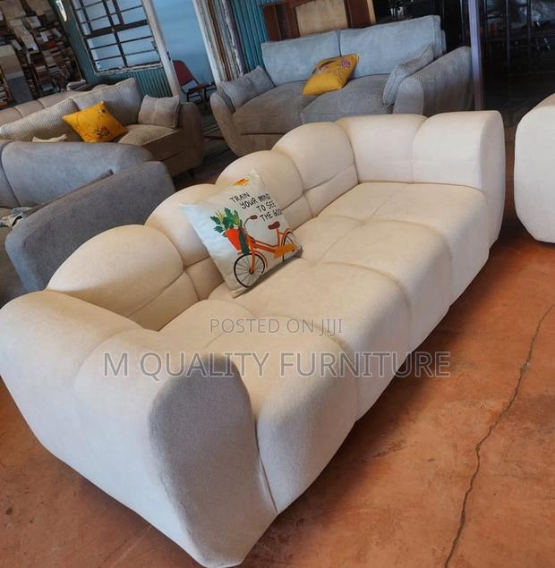 White 3 Seater Bubble Sofa