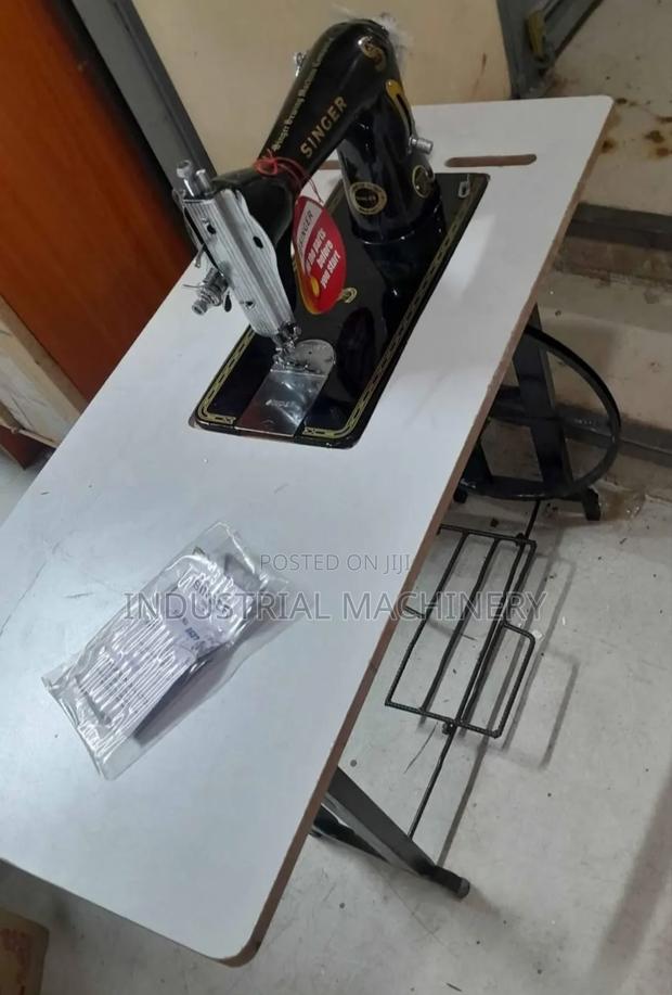 Singer Sewing Machine With Table > Trusted Brand - main view