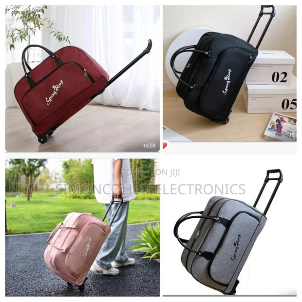 Travelling Bag With Wheels - main view