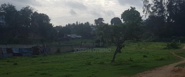 Title Deed Available - main view