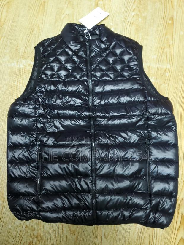 Quality All Weather Plain Cuban Puffed Men Half Jackets - thumbnail 3