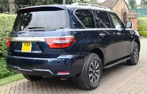 Nissan Patrol 2020 Blue