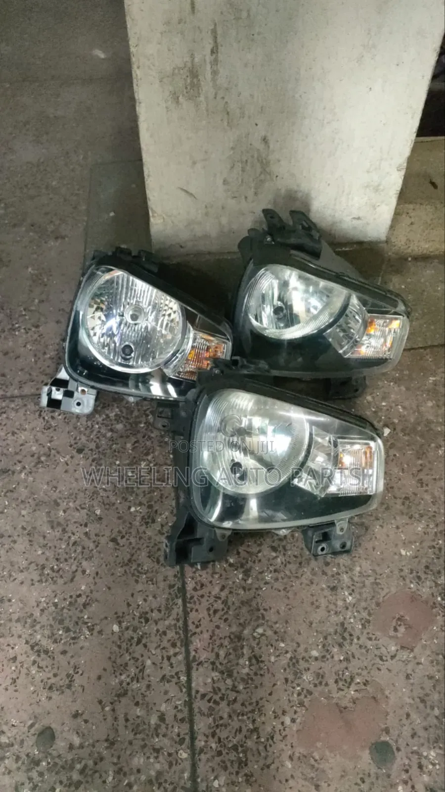 Suzuki Alto Headlights