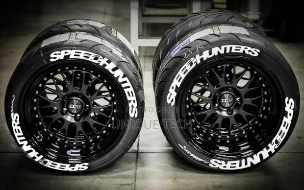 8pcs Speed Hunters Tyre Decals – Racing-Inspired Style