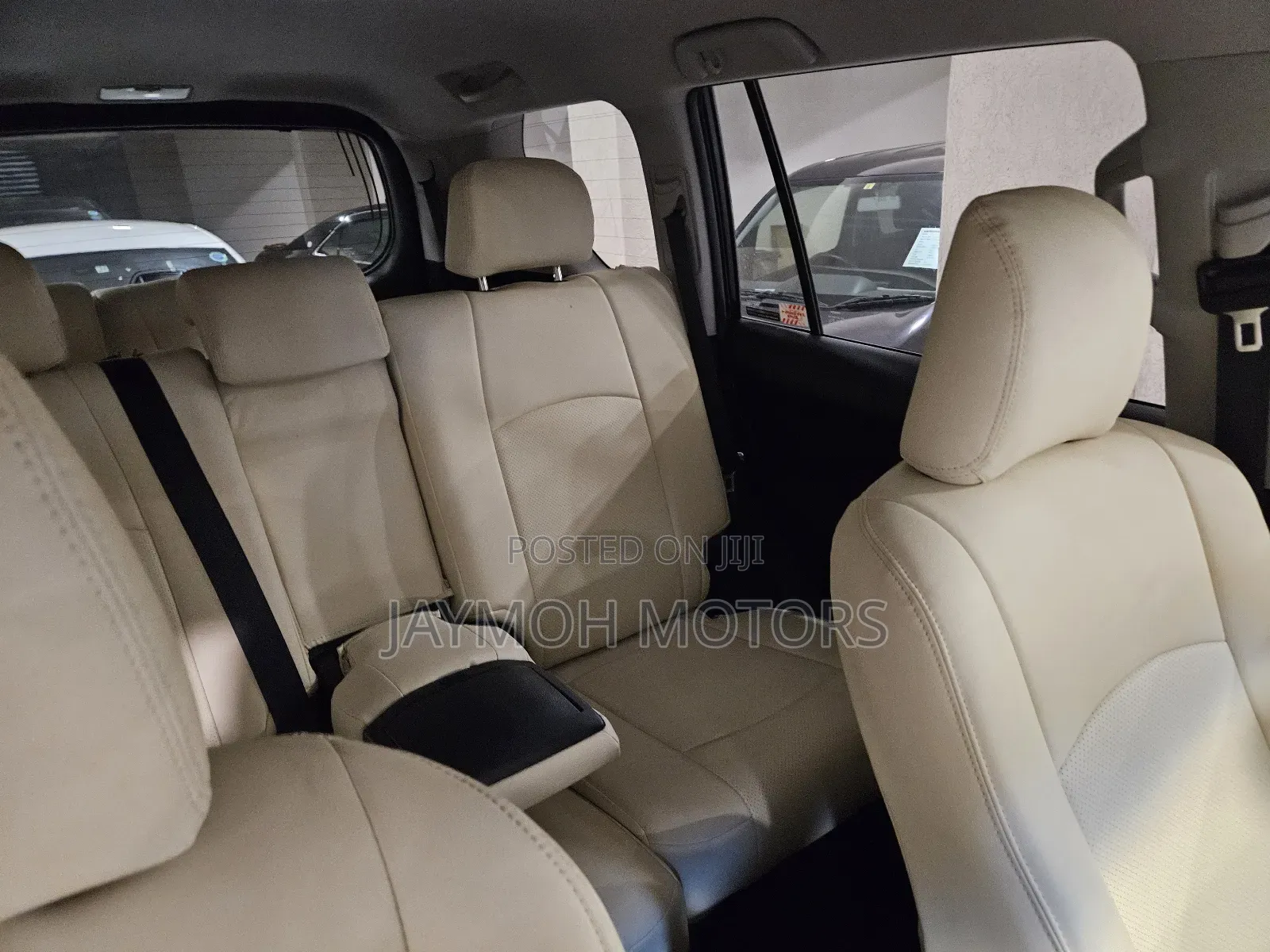 Toyota Land Cruiser Prado 2018 Gold