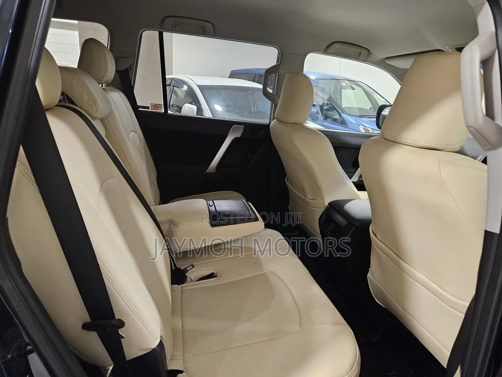 Toyota Land Cruiser Prado 2018 Gold