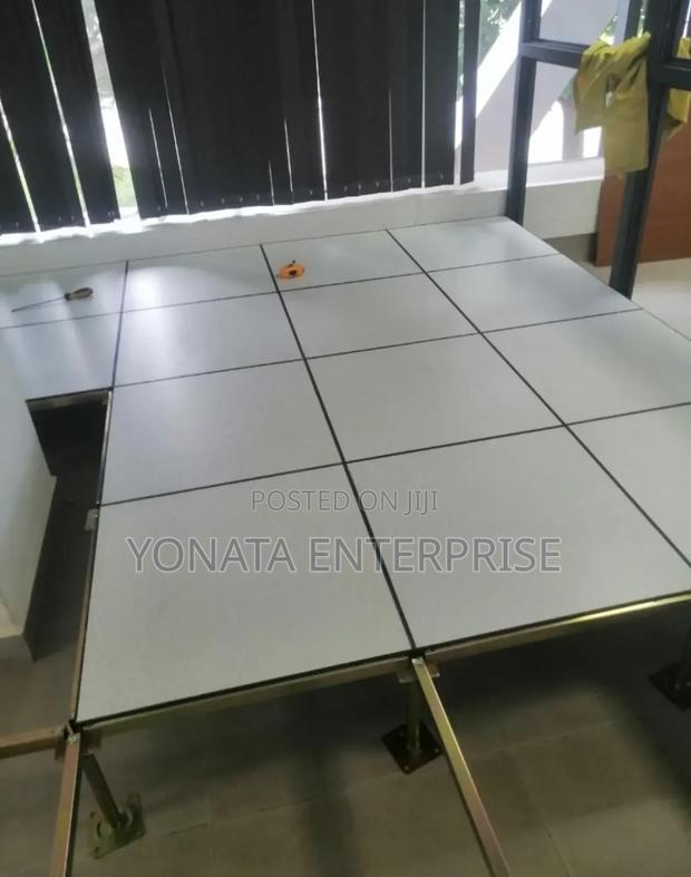 HPL Raised Floor - thumbnail 2