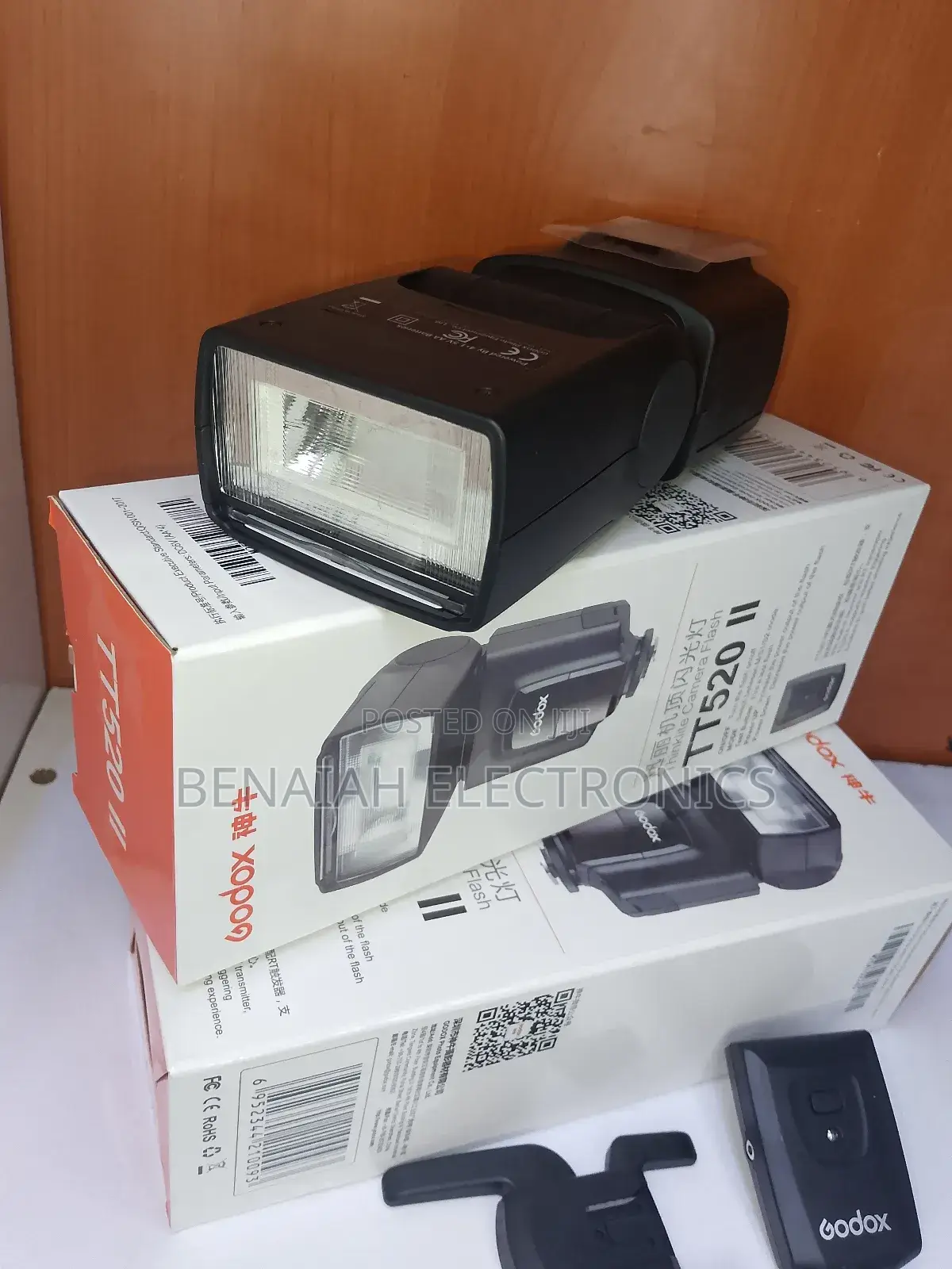 Camera Flash Godox Tt520 Professional Speed Light