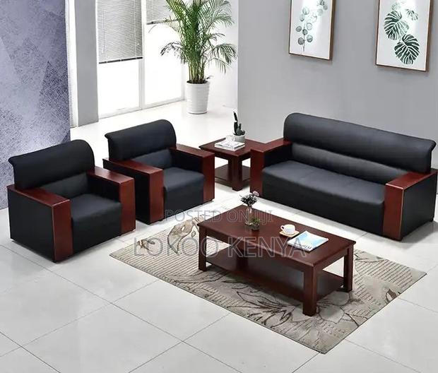 Office Sofa :Multi-Seater Executive Office Couch - main view