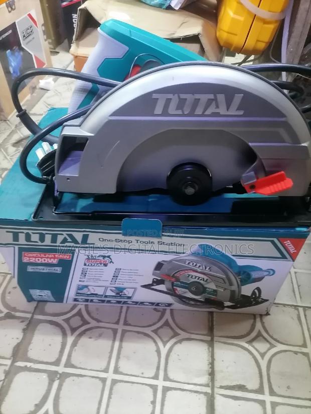 Top Guarantee 2200w Total Circular Saw