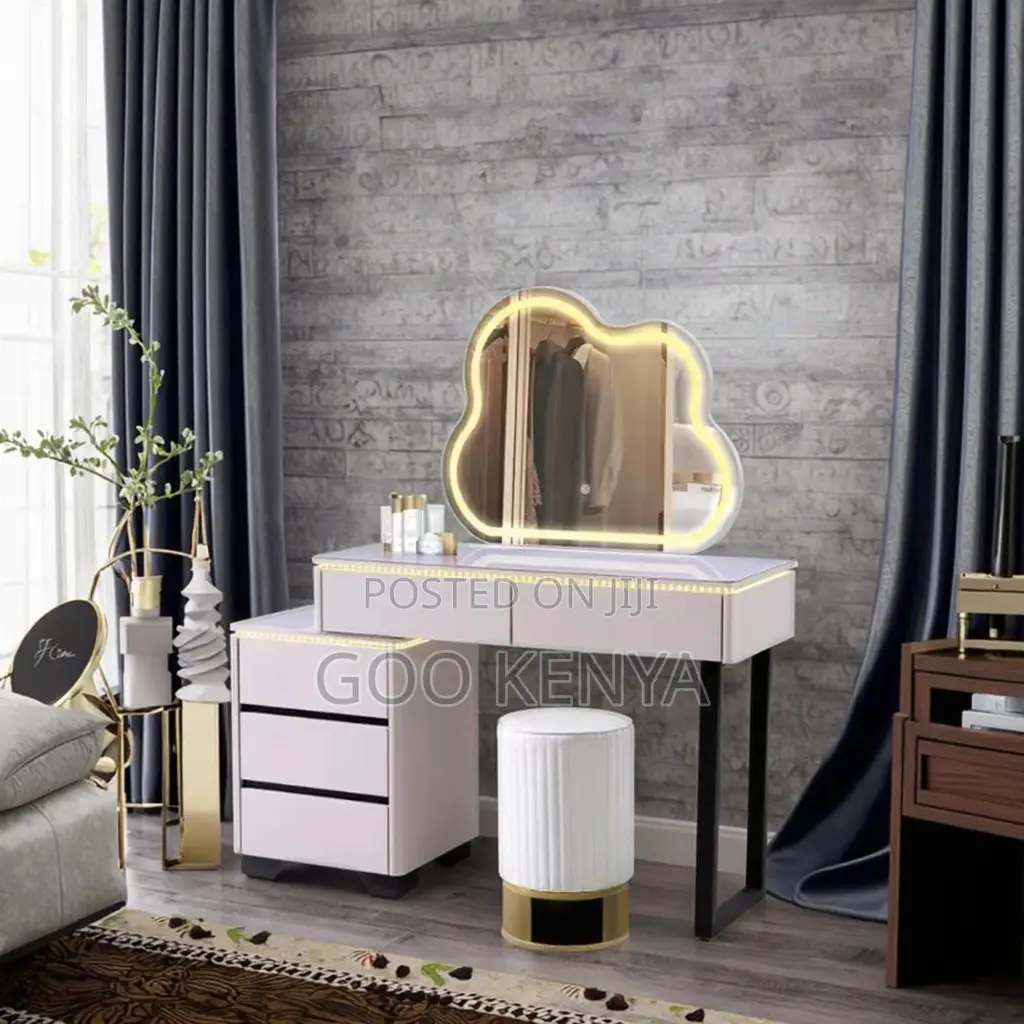 Dressing Table ; Nordic Style Dressing Makeup Table