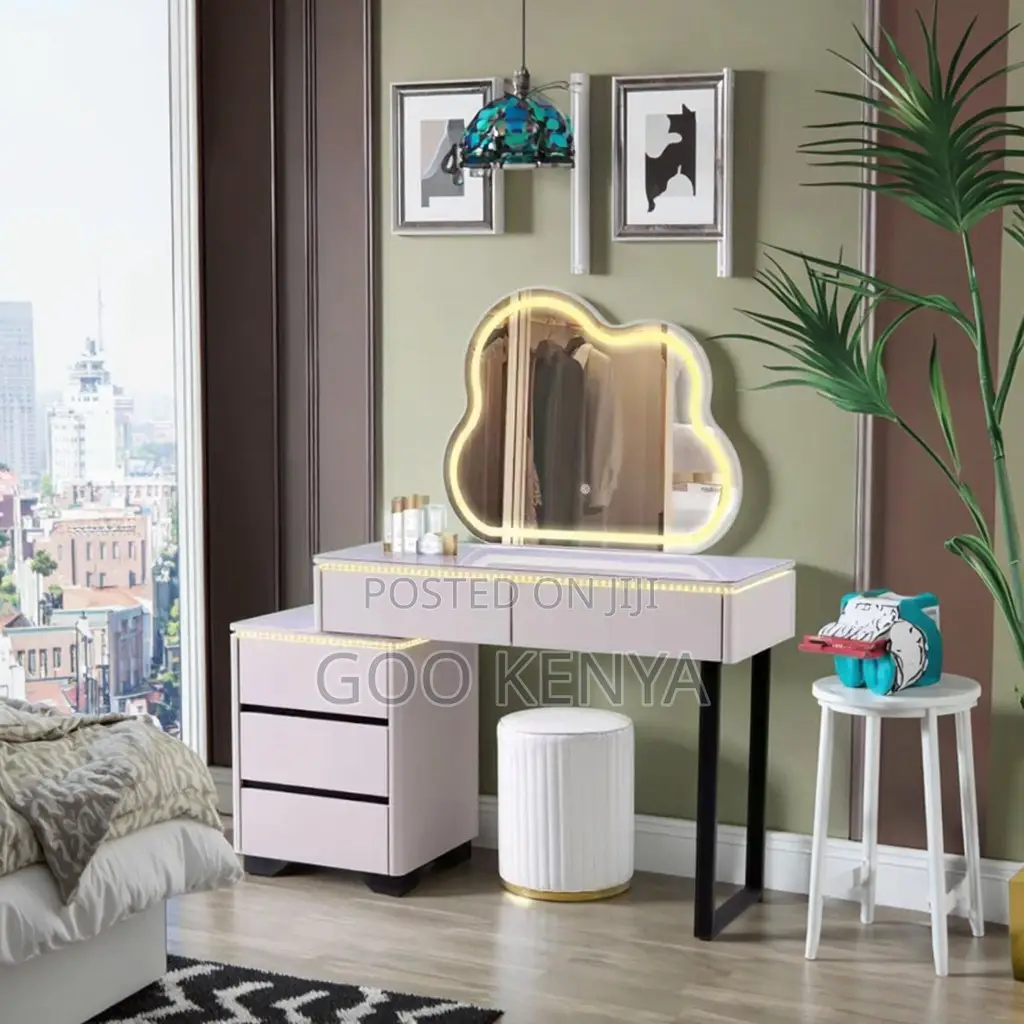 Dressing Table ; Nordic Style Dressing Makeup Table