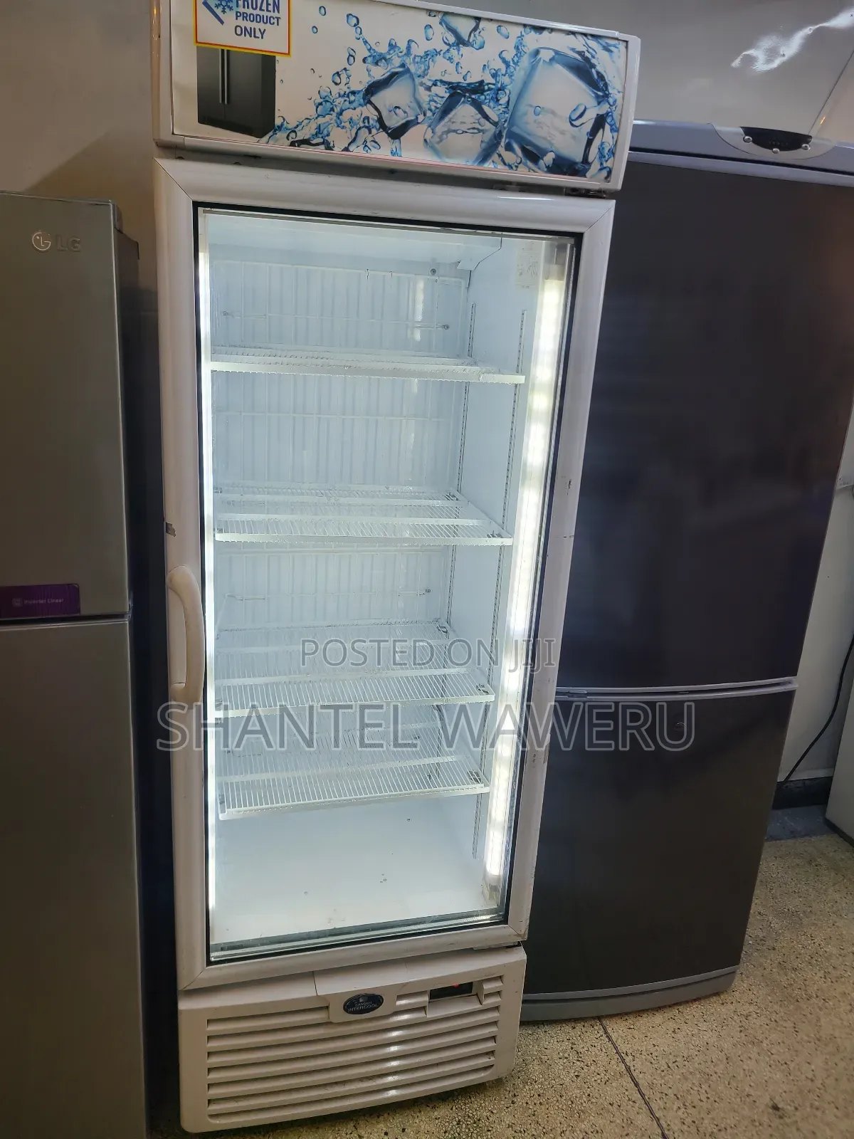 Working Chiller Refrigerator/_ Display